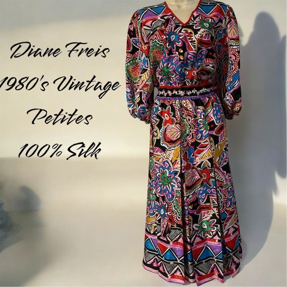 Diane Freis Petites 1980s Vintage Vibrant Silk Dress V Neck Pleats 3/4 Sleeve